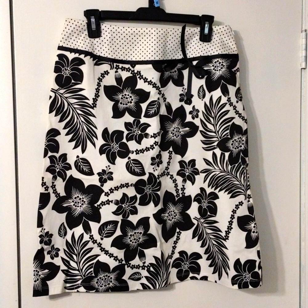 Women Skirt b.i.y.a.y.c.d.a. size 10